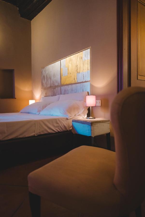 Apartments Campo De Fiori โรม ภายนอก รูปภาพ