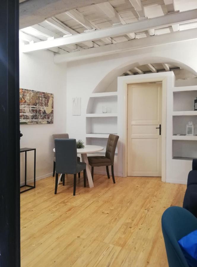 Apartments Campo De Fiori โรม ภายนอก รูปภาพ