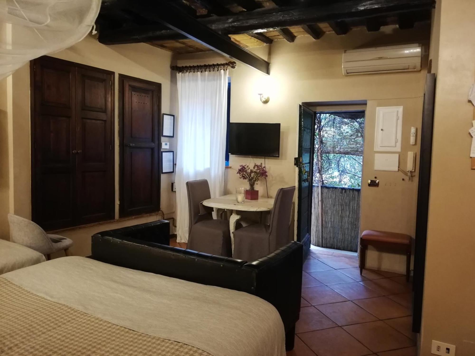 Apartments Campo De Fiori โรม ภายนอก รูปภาพ